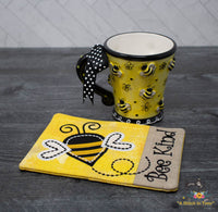 ITH Bee Mug Rug Set
