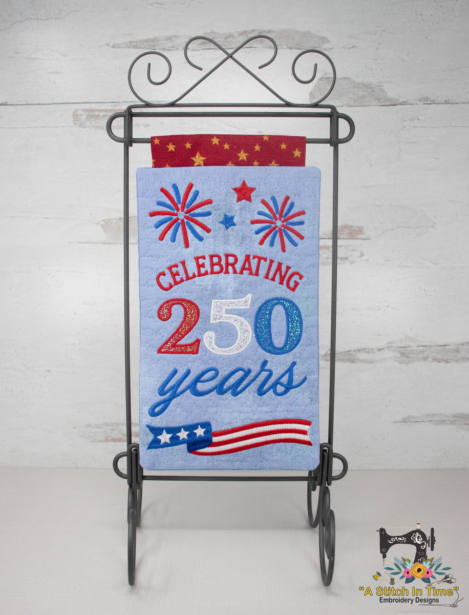 ITH Patriotic Mini Quilt Bundle| A Stitch in Time Embroidery Designs