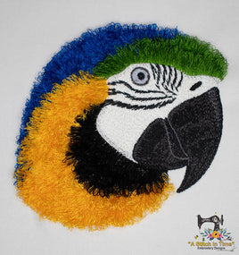 Fringe Mikko the Macaw