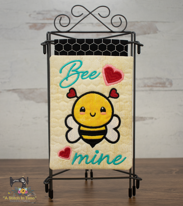 ITH Bee Mine Micro Quilt