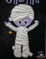 ITH Mummy Mini Quilt