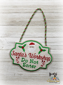 ITH Santa's Workshop Sign (fits most 5x7 hoops)