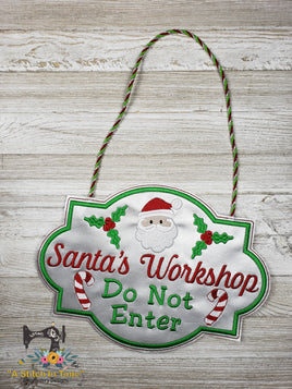 ITH Santa's Workshop Sign (fits most 8x12 hoops)