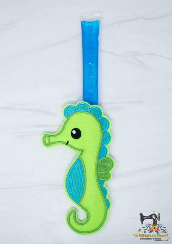 ITH Seahorse Popsicle Holder | A Stitch in Time Embroidery Designs