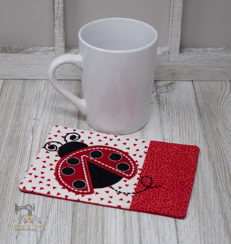 ITH LadyBug Mug Rug| A Stitch in Time Embroidery Designs